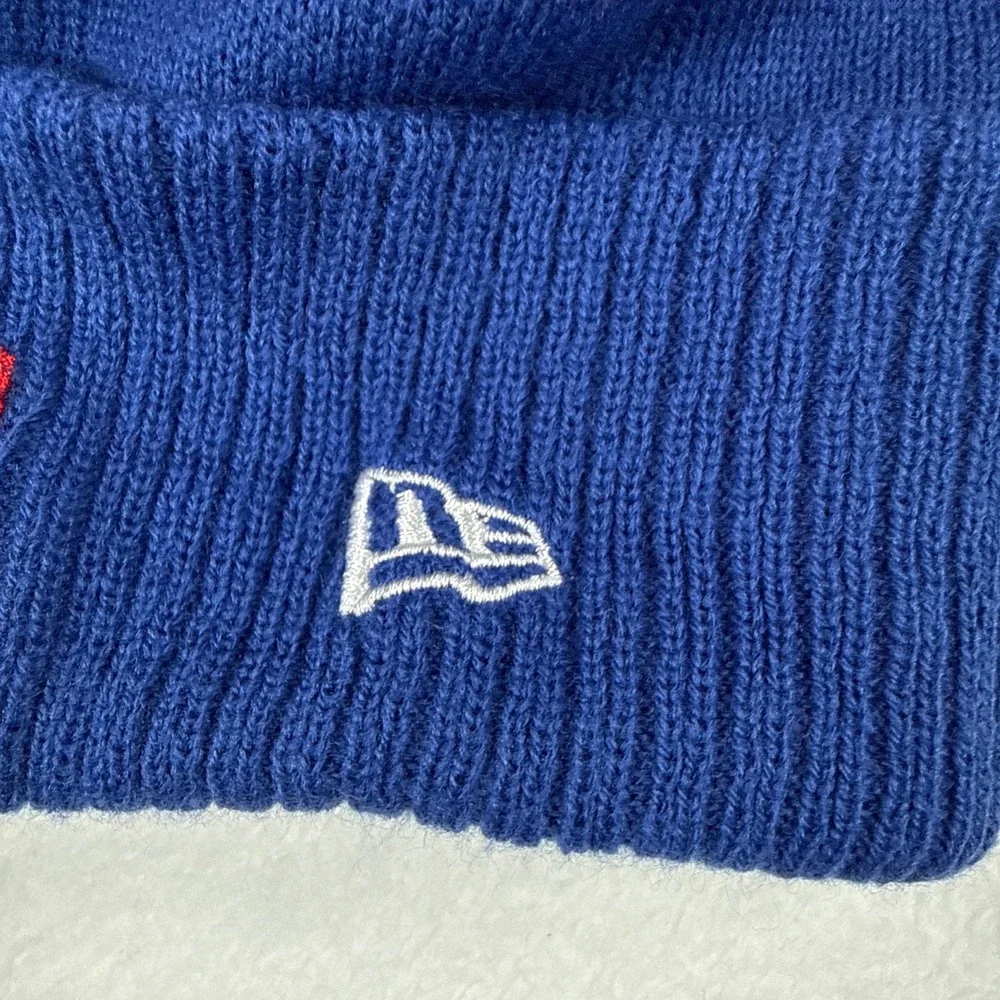 New Era YOUTH Sacramento Kings NBA Blue Red Pom Knit Beanie Hat NWT